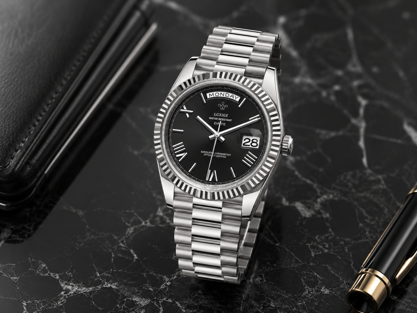 A TIMELESS CASE WITH DEFINED DETAIL.