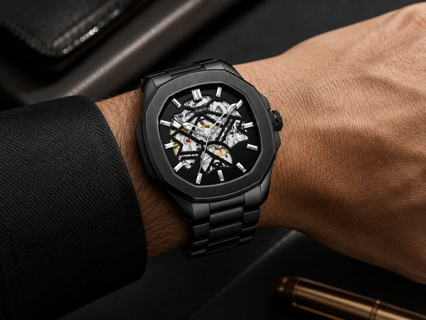 MADE FOR CONFIDENT EVERYDAY WEAR.