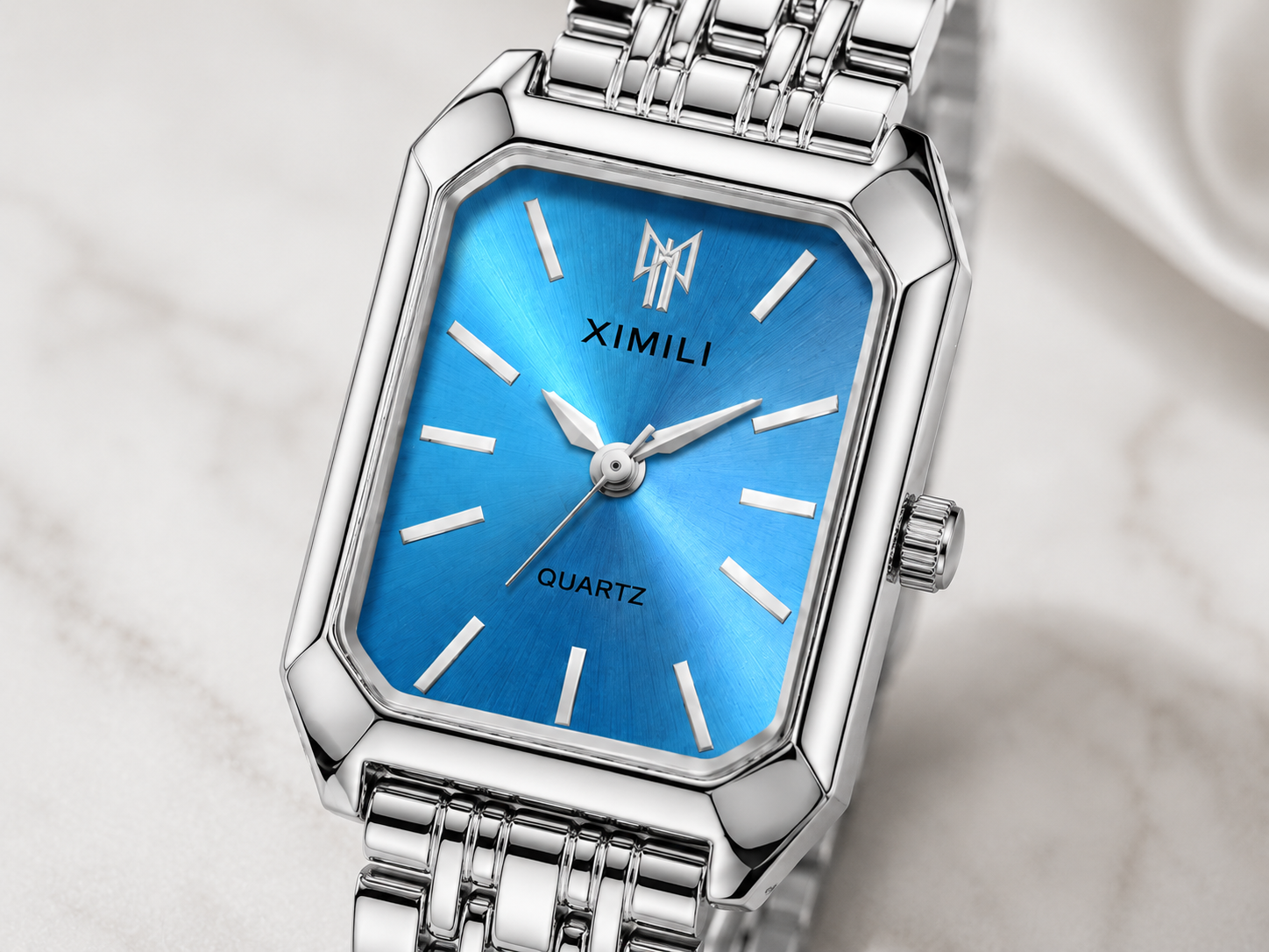 DELICATE DETAIL, POLISHED SHINE.