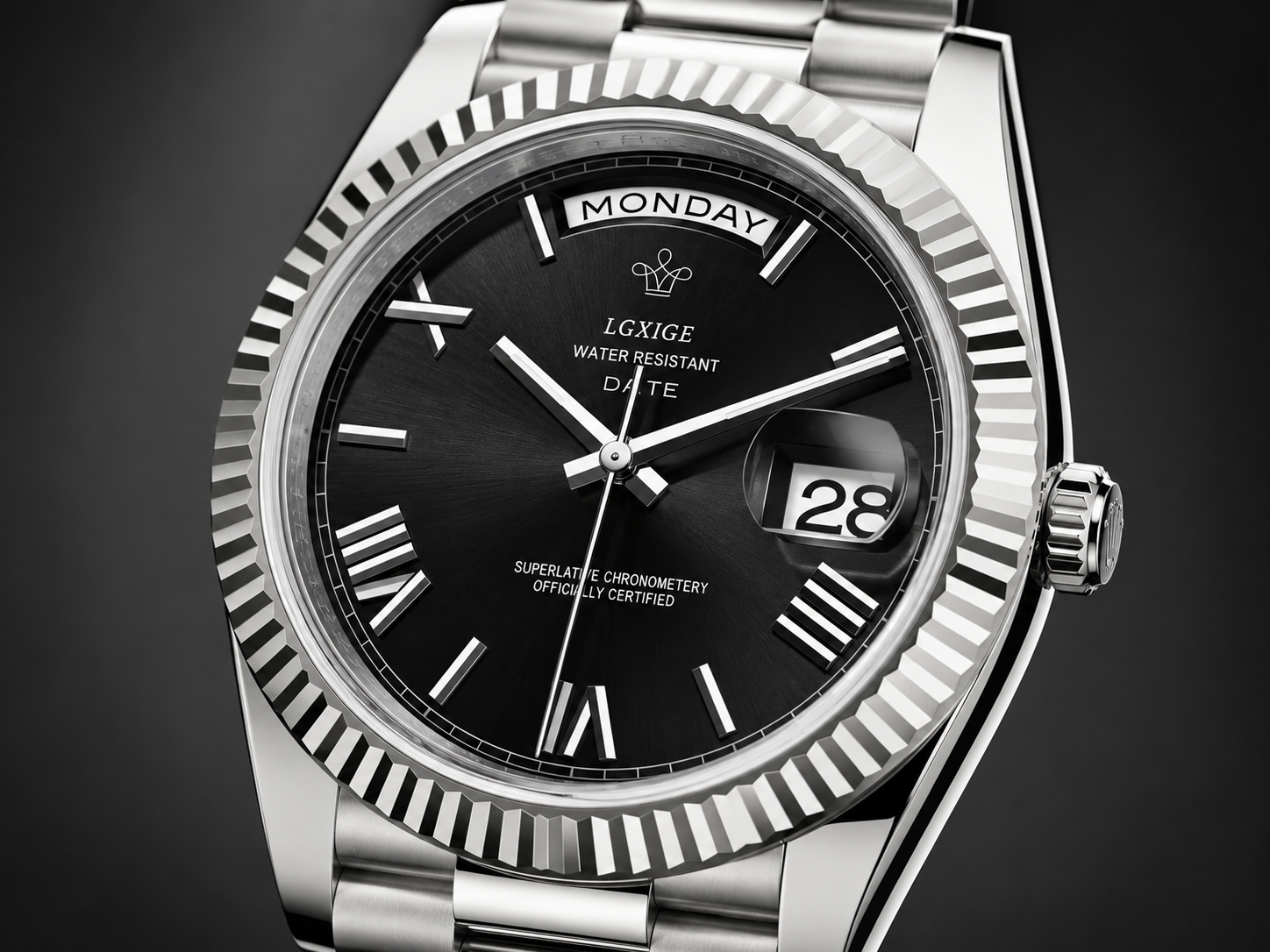 DAY-DATE DETAIL, CLASSIC CHARACTER.
