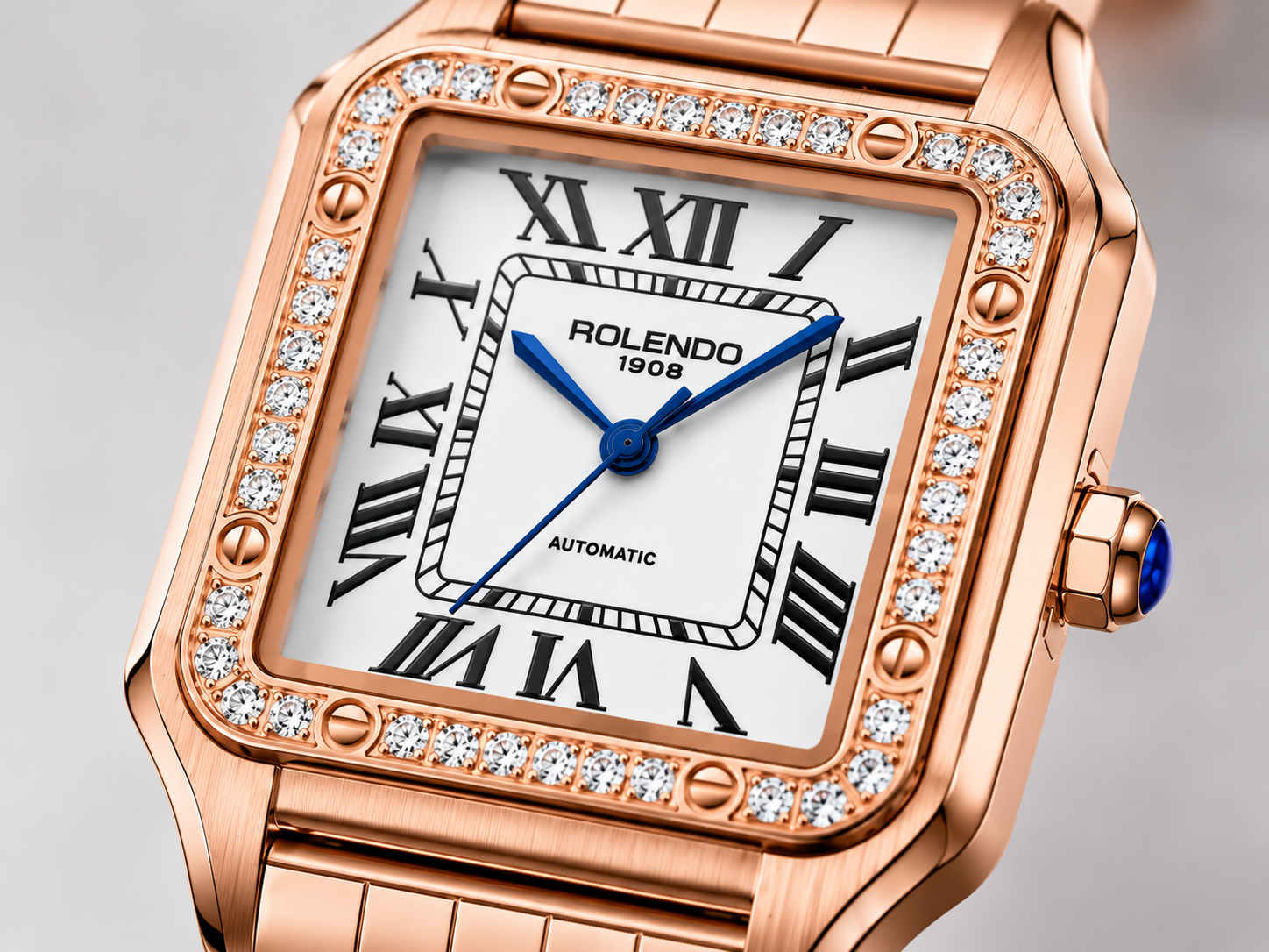 CRYSTAL DETAIL, WARM METALLIC GLOW.