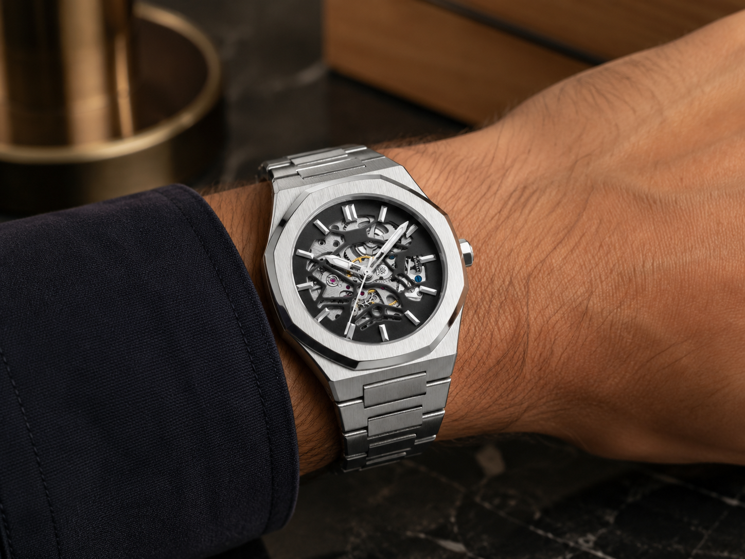 MADE FOR CLEAN, CONFIDENT STYLE.