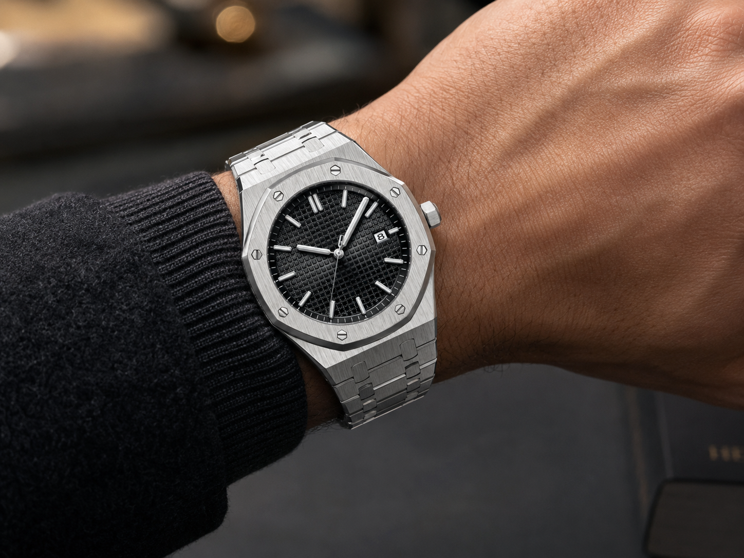MADE FOR SHARP EVERYDAY STYLE.